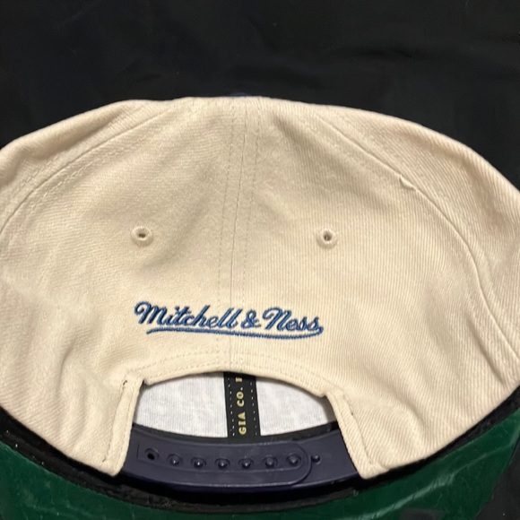 West Virginia Mountaineers Hat - Picture 3 of 5